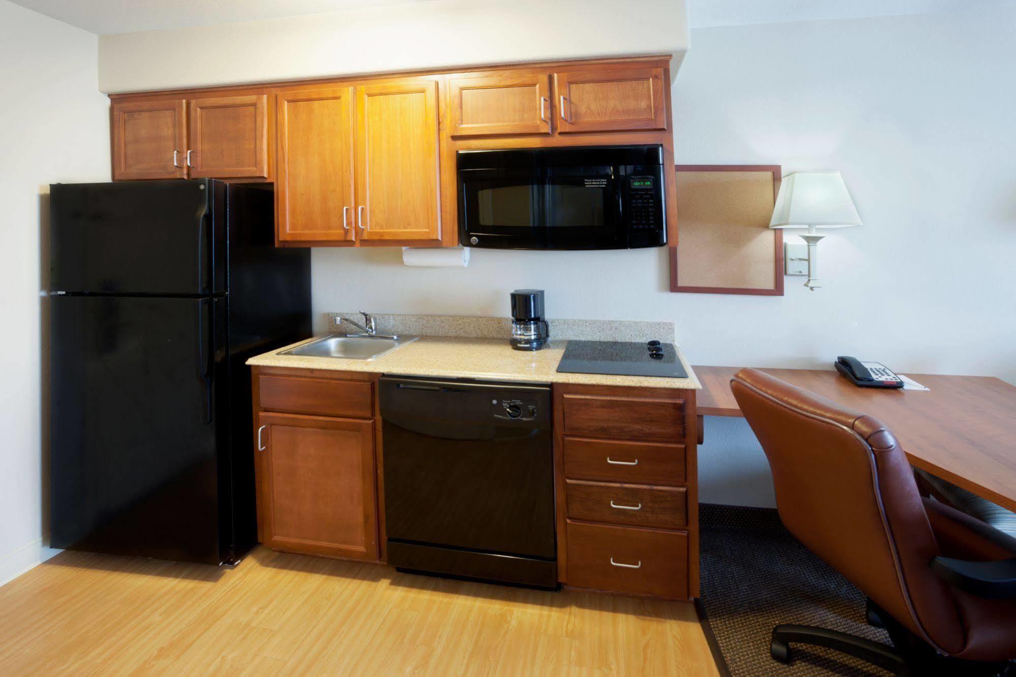 Candlewood Victoria By Ihg Quarto foto