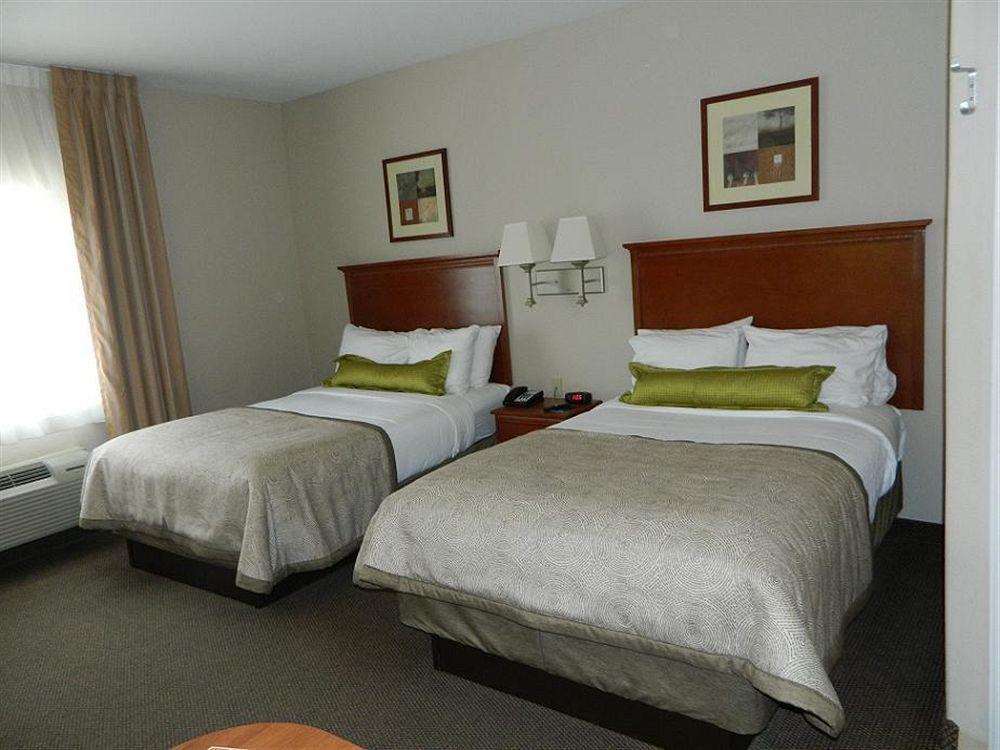 Candlewood Victoria By Ihg Exterior foto